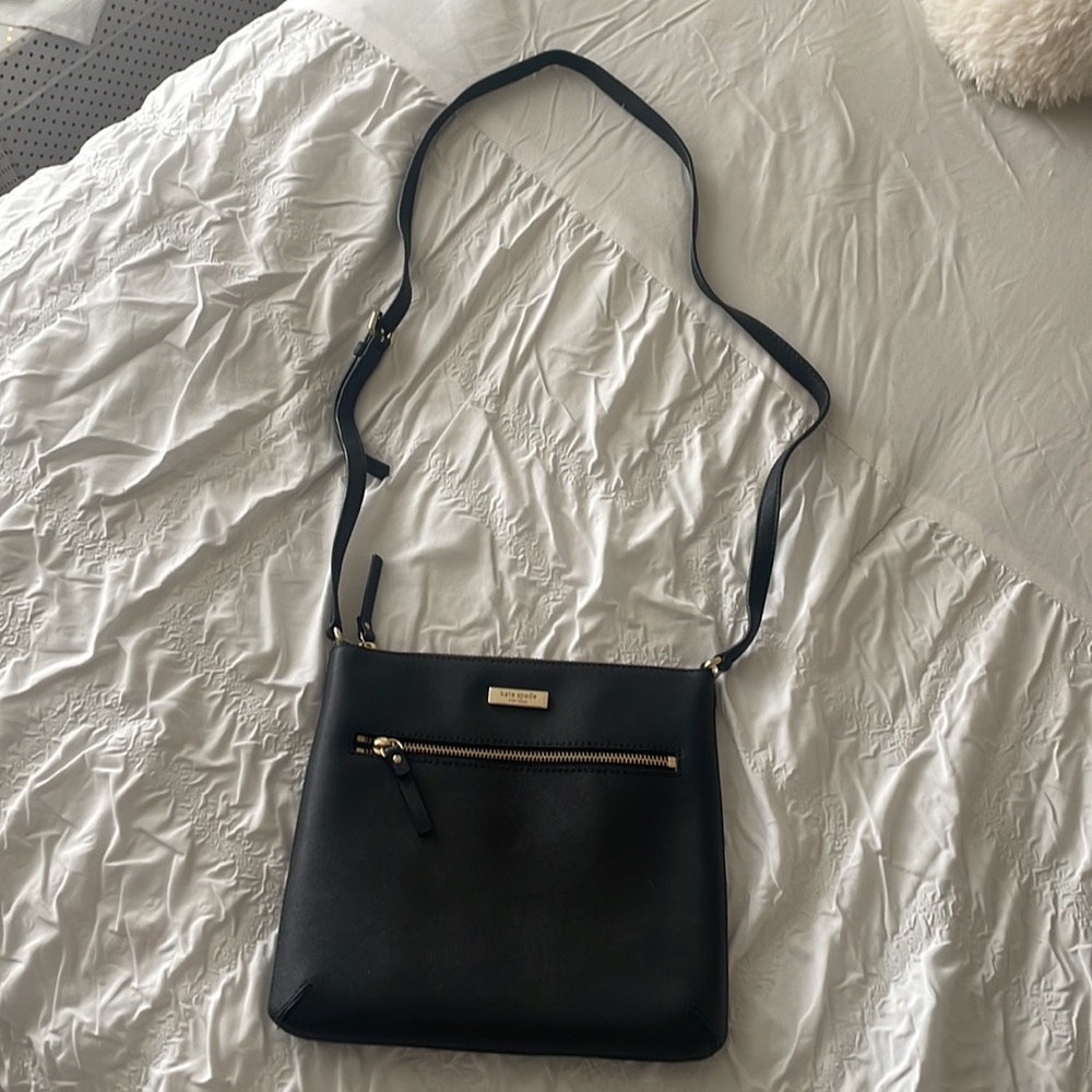 Black Kate Spade Crossbody Purse